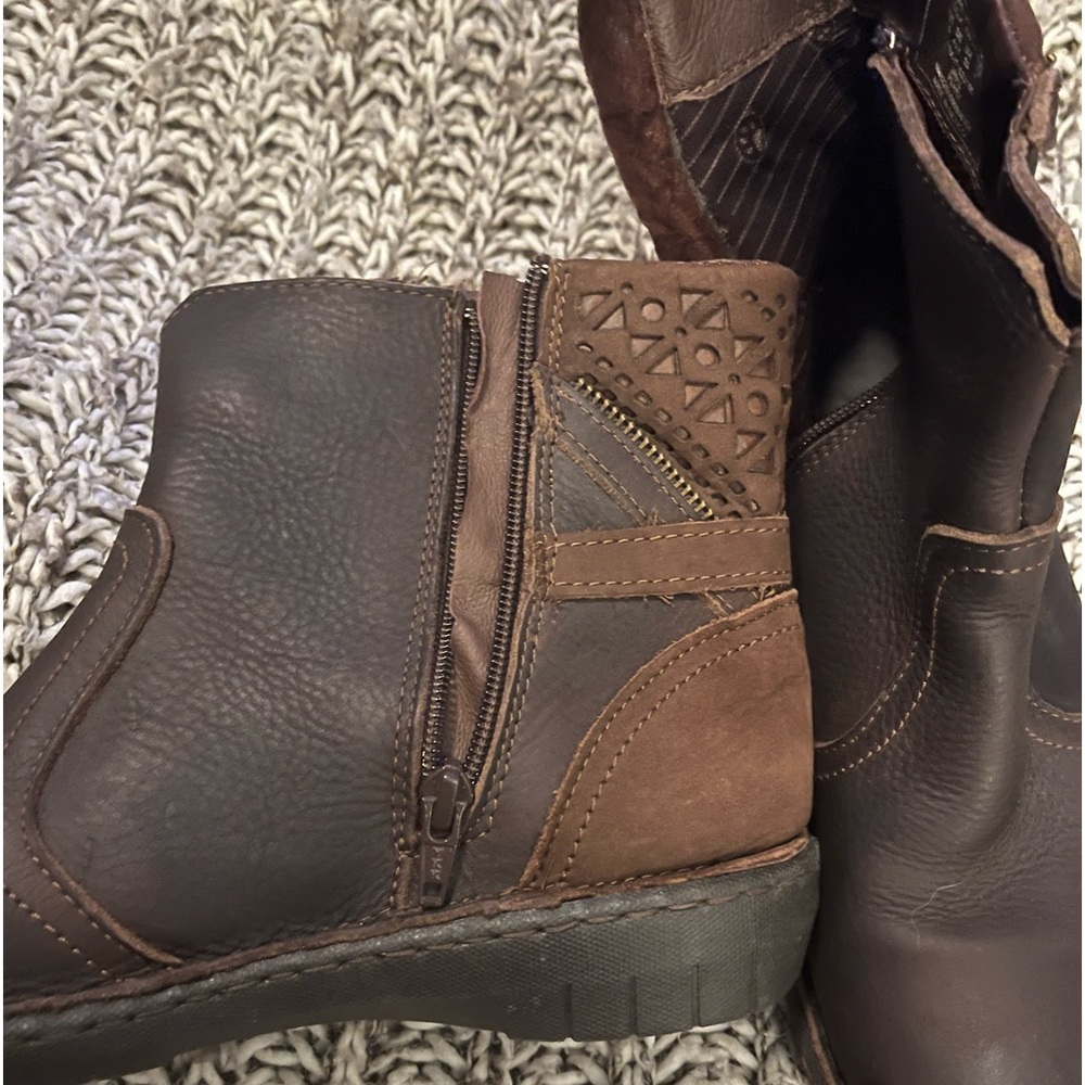 Brown short boots- LOBO SOLO